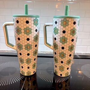 Limited Edition BrüMate Era 40oz Anthropology exclusive